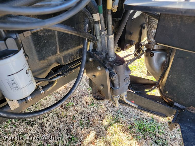 image for item JE9160 New Holland TS6  MFWD tractor