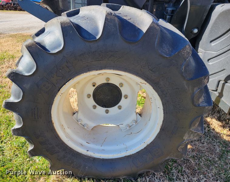 image for item JE9160 New Holland TS6  MFWD tractor