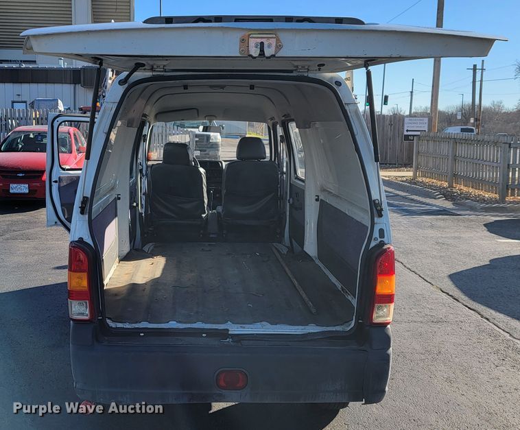 image for item JE9163 2007 Tiger Truck  van