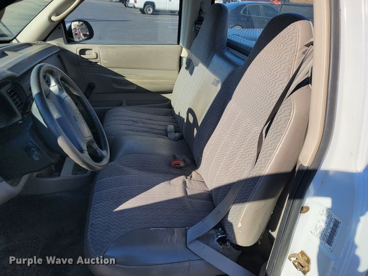 image for item JE9164 2002 Dodge Dakota  pickup truck