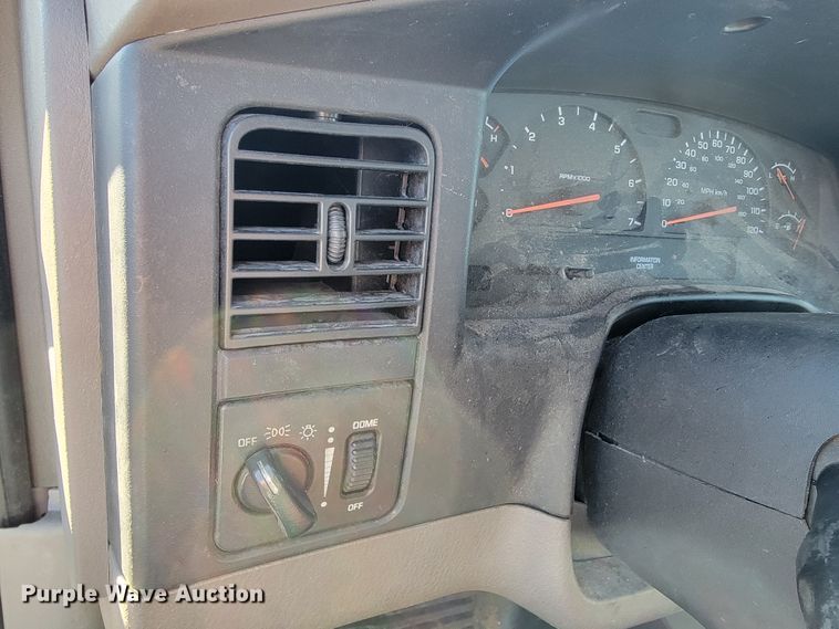 image for item JE9164 2002 Dodge Dakota  pickup truck