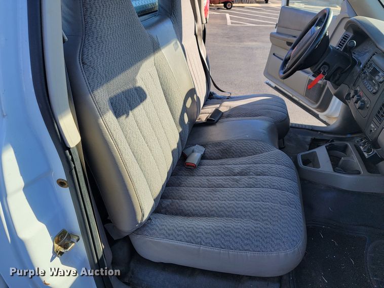 image for item JE9164 2002 Dodge Dakota  pickup truck