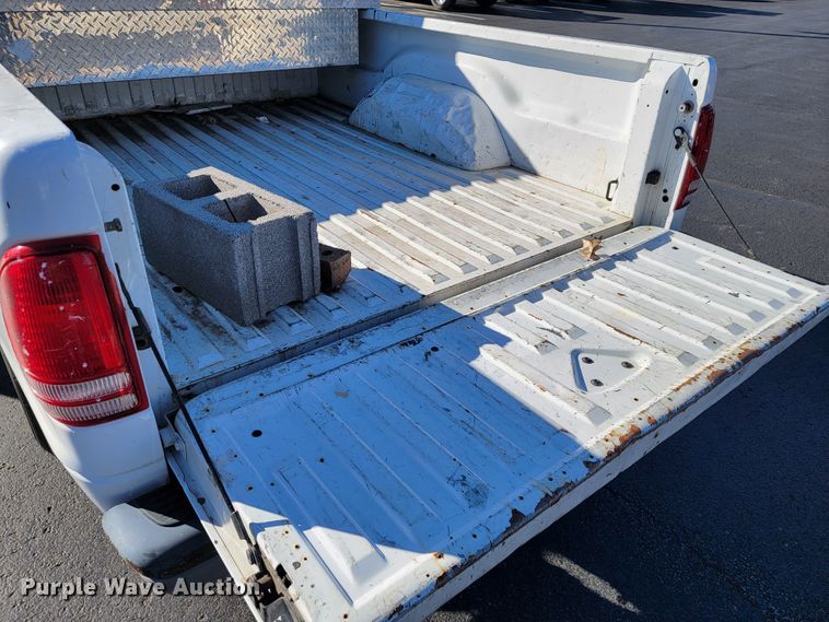 image for item JE9164 2002 Dodge Dakota  pickup truck