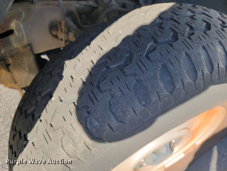 image for item JE9164 2002 Dodge Dakota  pickup truck