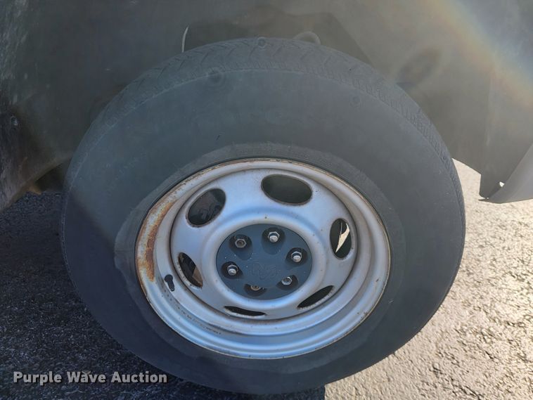 image for item JE9164 2002 Dodge Dakota  pickup truck