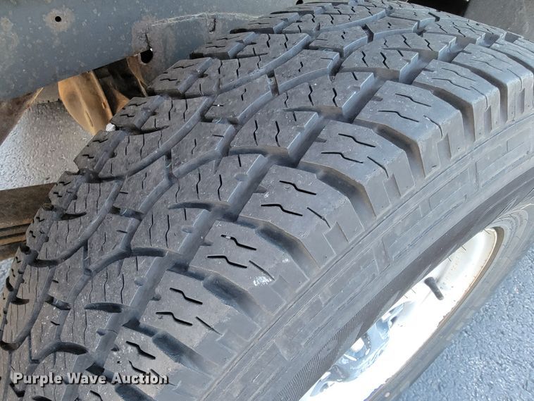 image for item JE9164 2002 Dodge Dakota  pickup truck