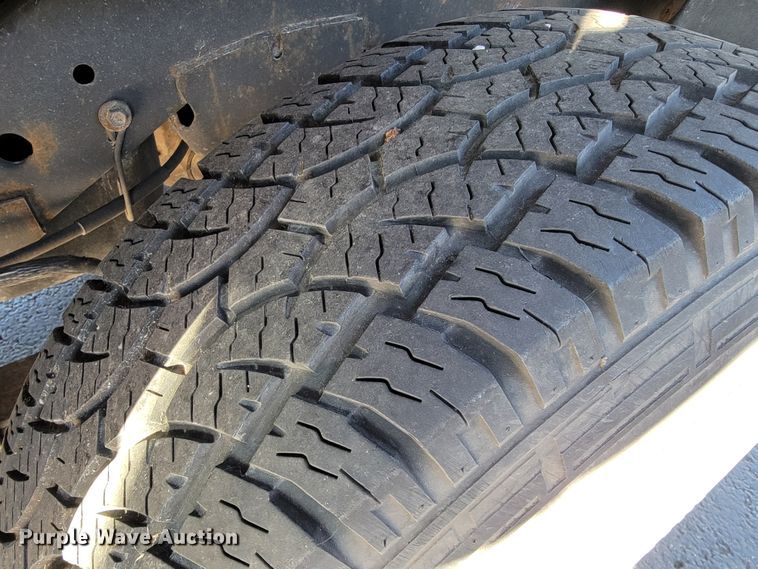 image for item JE9164 2002 Dodge Dakota  pickup truck