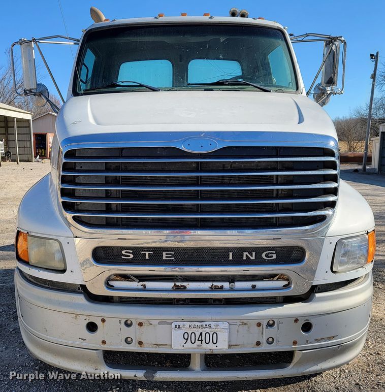 image for item JE9280 2008 Sterling A-Line  semi truck