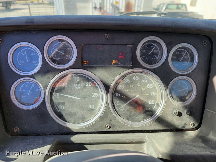 image for item JE9280 2008 Sterling A-Line  semi truck