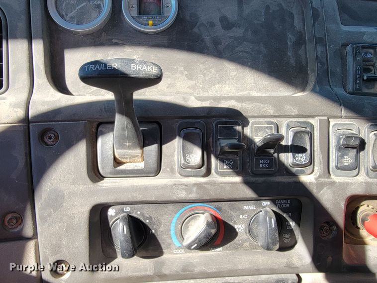 image for item JE9280 2008 Sterling A-Line  semi truck