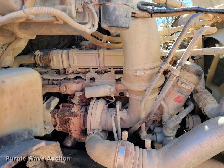 image for item JE9280 2008 Sterling A-Line  semi truck