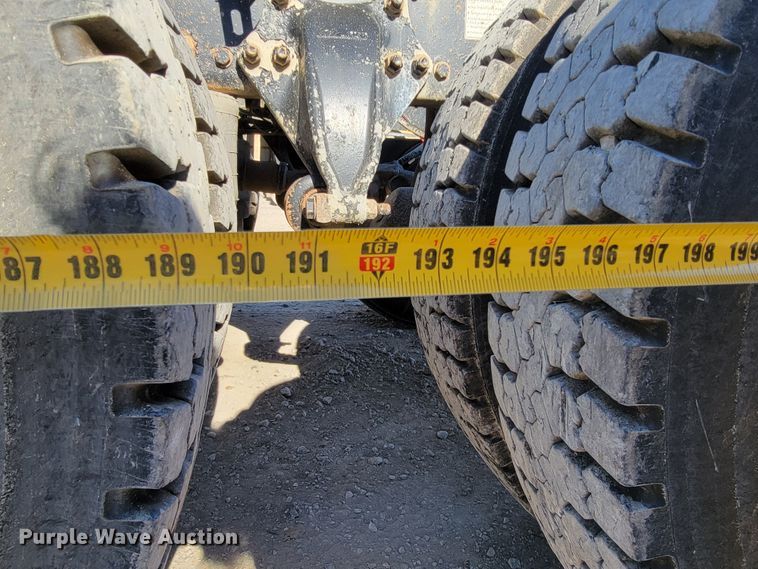 image for item JE9280 2008 Sterling A-Line  semi truck