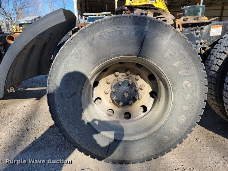 image for item JE9280 2008 Sterling A-Line  semi truck