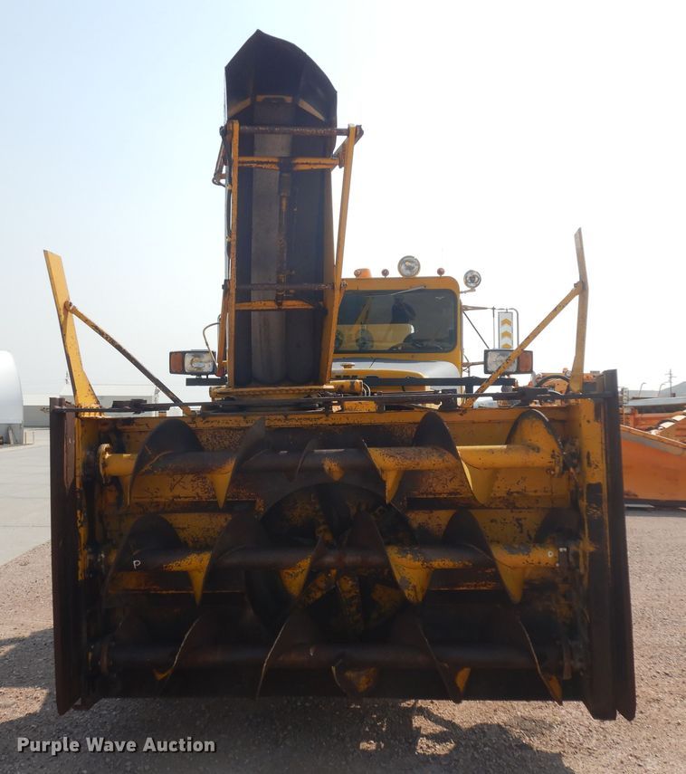 image for item KU9339 1979 FWD  snow blower truck