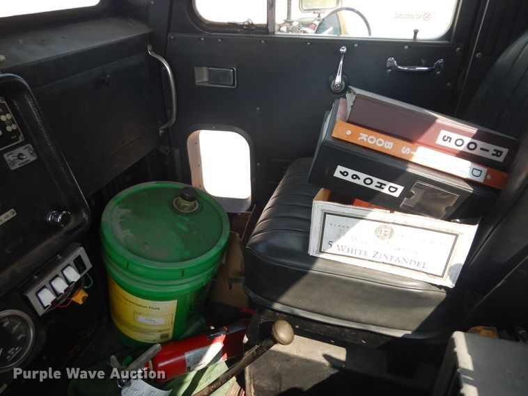 image for item KU9339 1979 FWD  snow blower truck