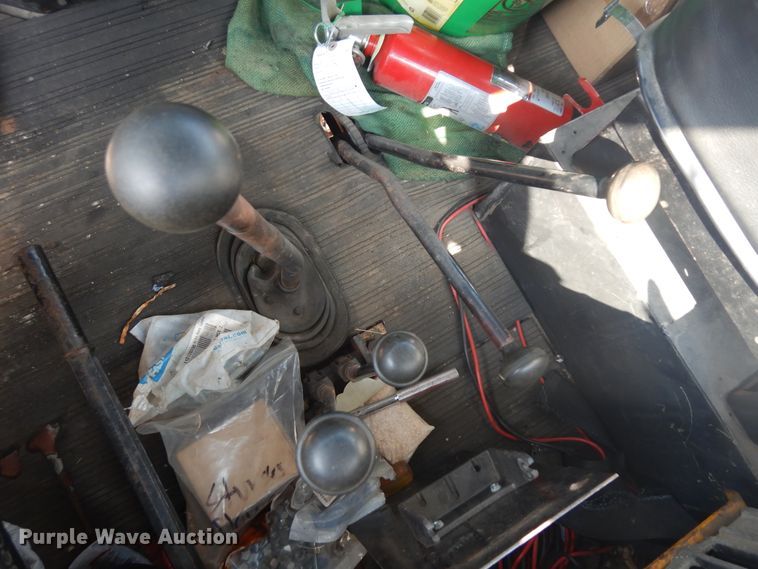 image for item KU9339 1979 FWD  snow blower truck