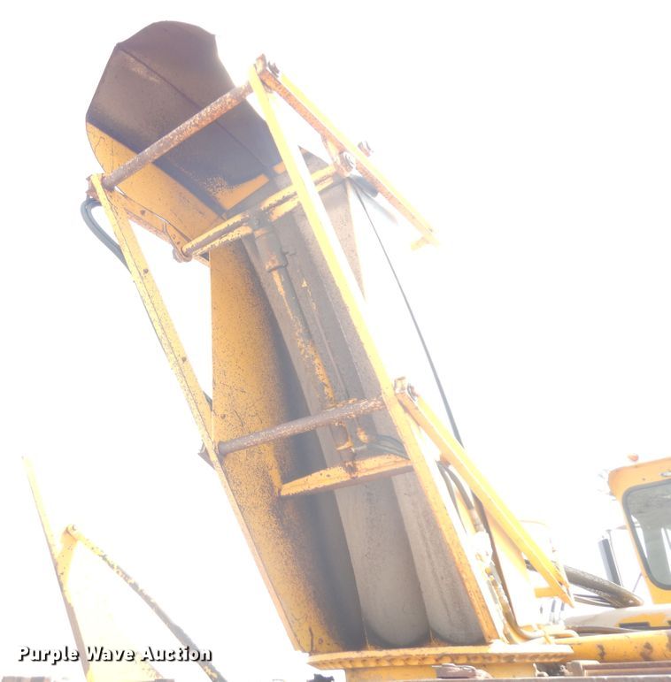 image for item KU9339 1979 FWD  snow blower truck