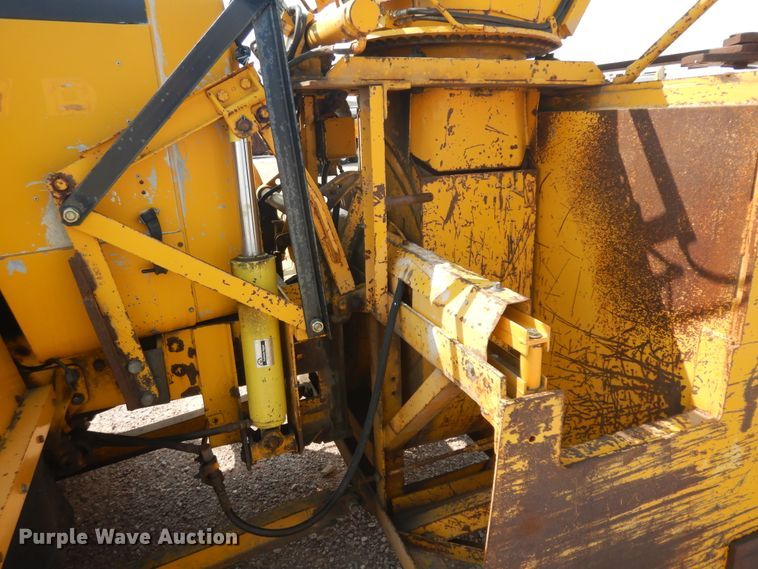 image for item KU9339 1979 FWD  snow blower truck