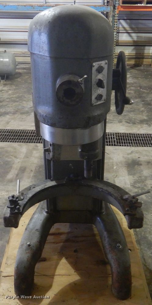 image for item DE7481 Restaurant equipment