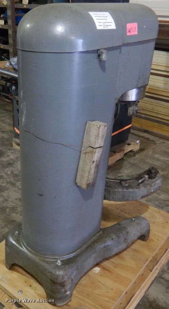 image for item DE7481 Restaurant equipment