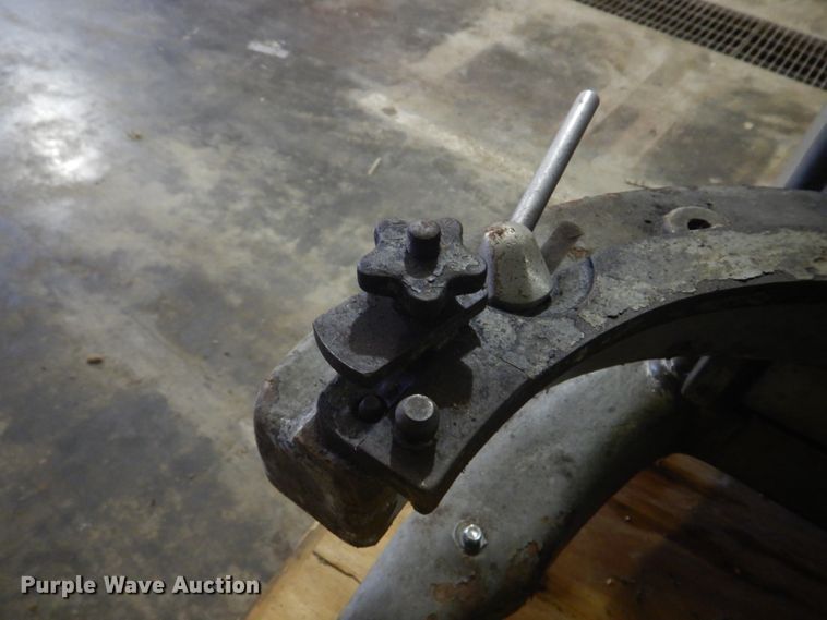 image for item DE7481 Restaurant equipment