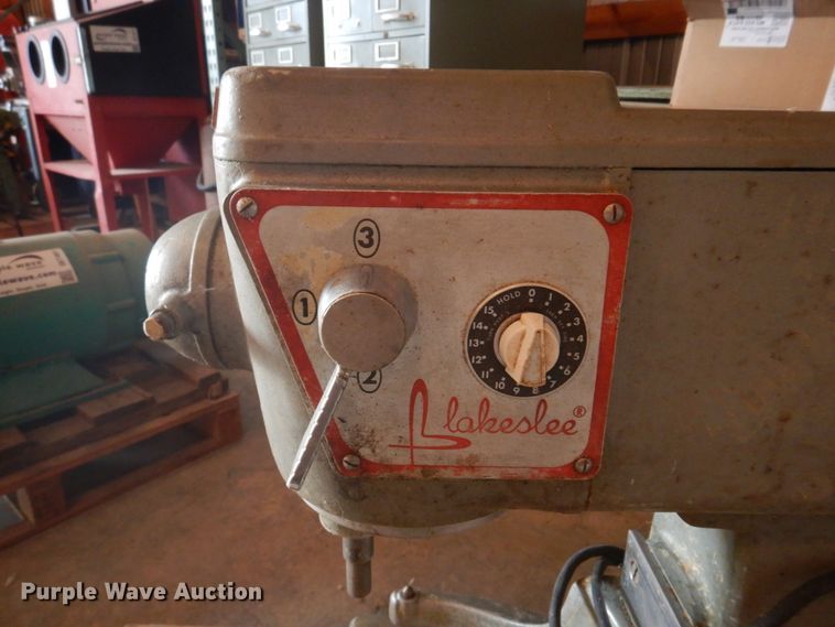 image for item DE7481 Restaurant equipment