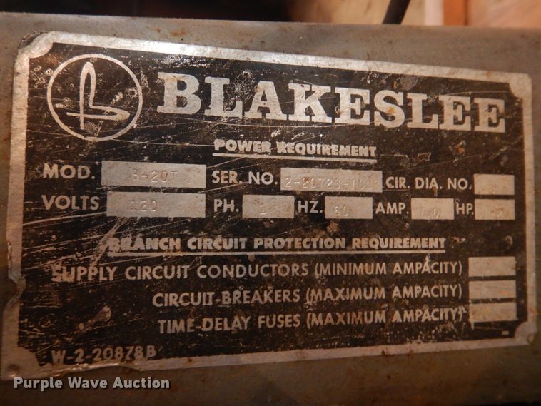 image for item DE7481 Restaurant equipment