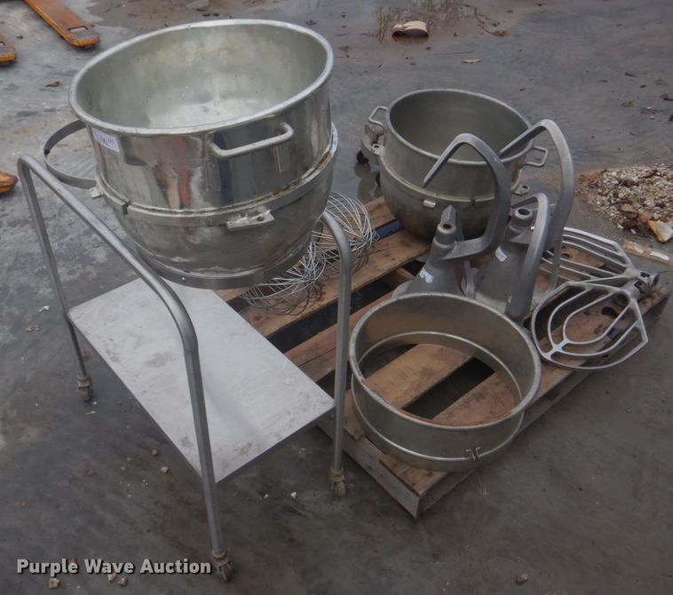 image for item DE7481 Restaurant equipment