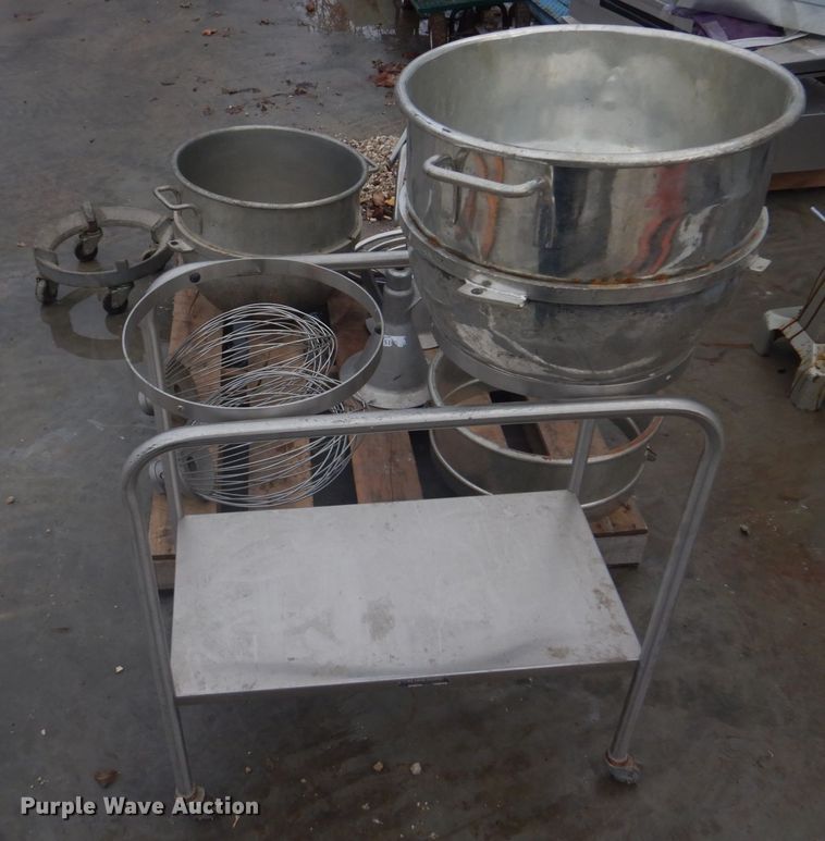 image for item DE7481 Restaurant equipment