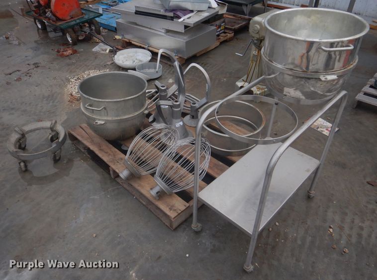 image for item DE7481 Restaurant equipment