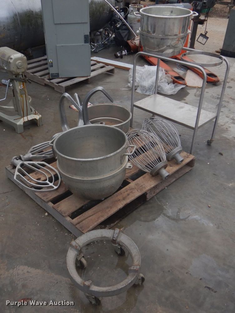 image for item DE7481 Restaurant equipment