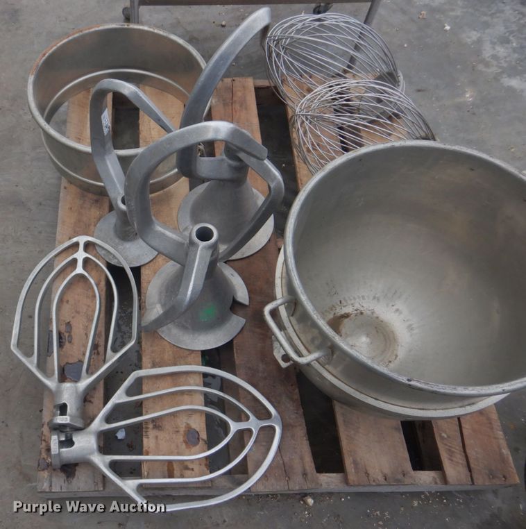 image for item DE7481 Restaurant equipment