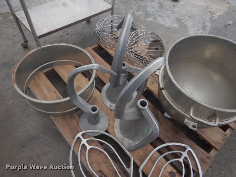 image for item DE7481 Restaurant equipment