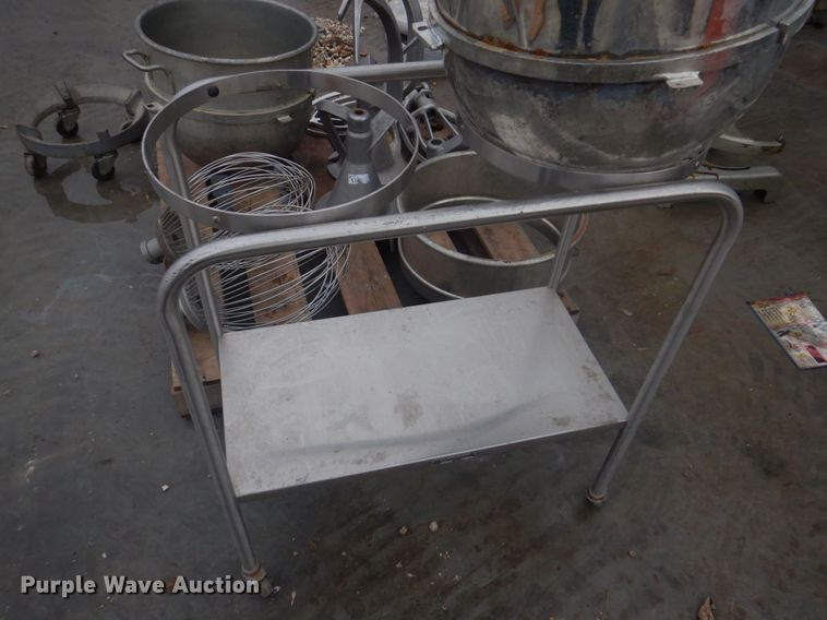 image for item DE7481 Restaurant equipment