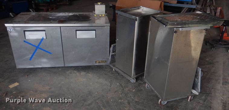 image for item DE7481 Restaurant equipment