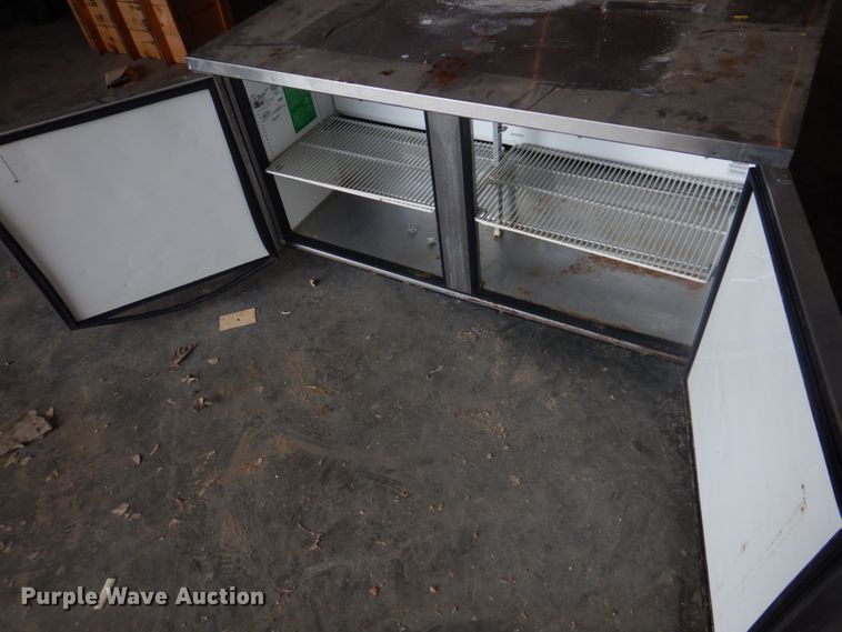 image for item DE7481 Restaurant equipment