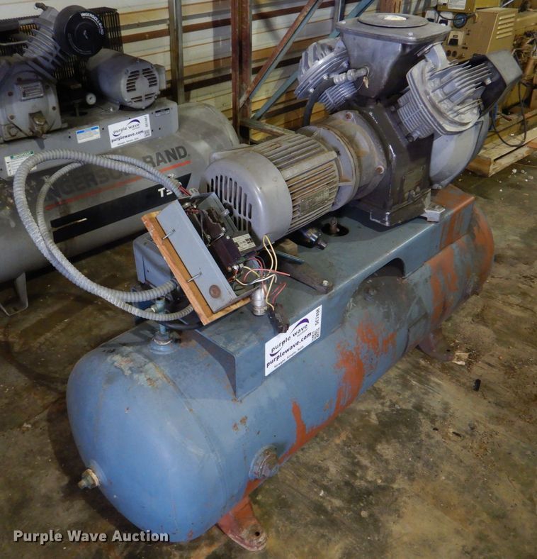 image for item DE7498 Atlas Copco LE7  air compressor