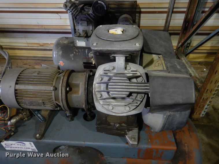 image for item DE7498 Atlas Copco LE7  air compressor