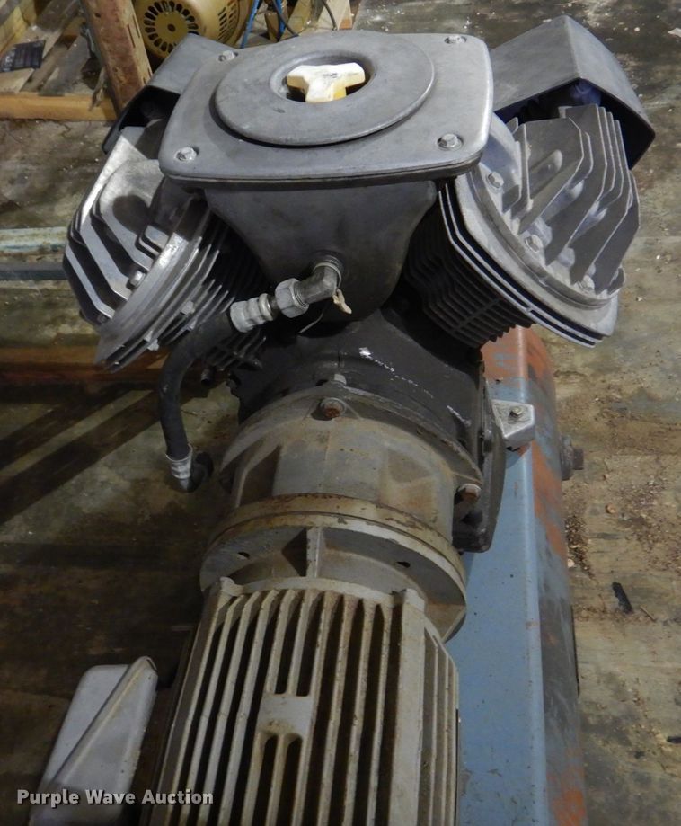 image for item DE7498 Atlas Copco LE7  air compressor