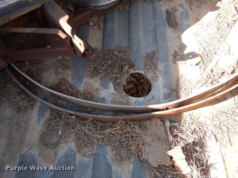 image for item DL1251 2002 Chevrolet Silverado 2500  pickup truck bed