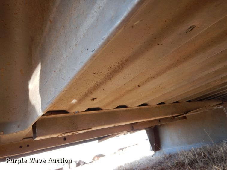 image for item DL1251 2002 Chevrolet Silverado 2500  pickup truck bed