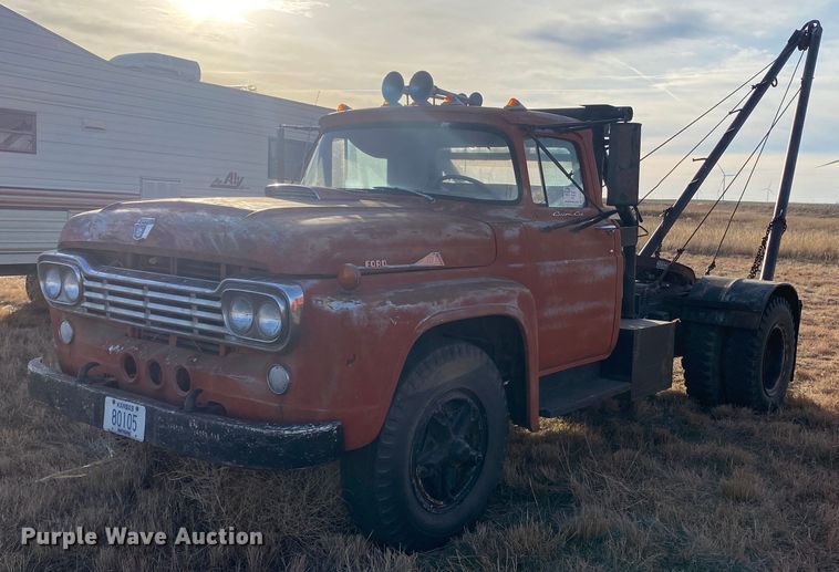 image for item DL1283 1959 Ford 411  winch truck