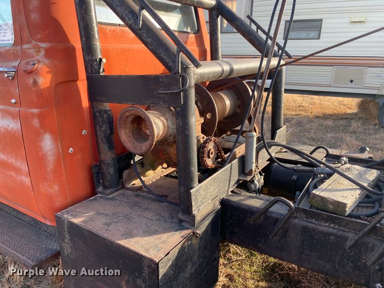 image for item DL1283 1959 Ford 411  winch truck