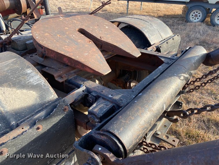 image for item DL1283 1959 Ford 411  winch truck