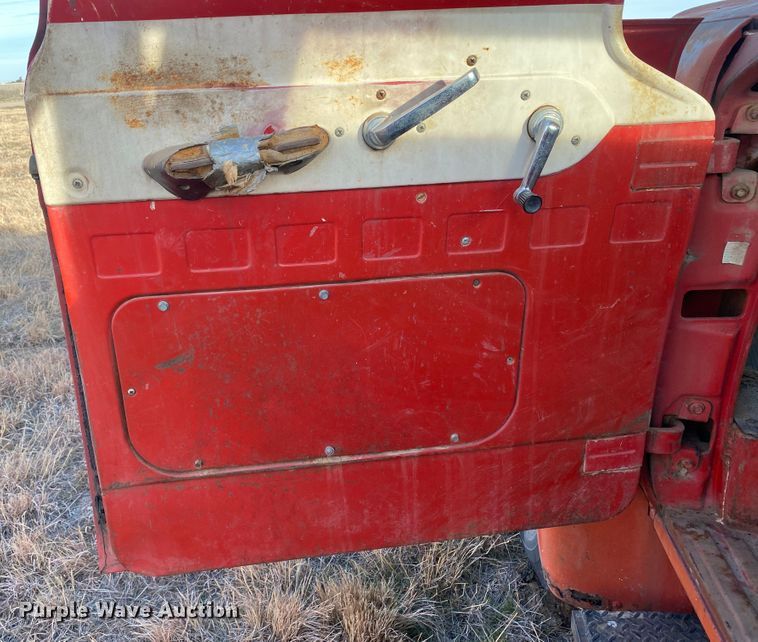 image for item DL1283 1959 Ford 411  winch truck