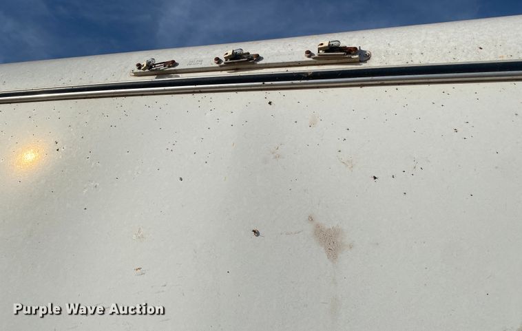 image for item DL1287 2001 W-W 10400-R  enclosed cargo trailer