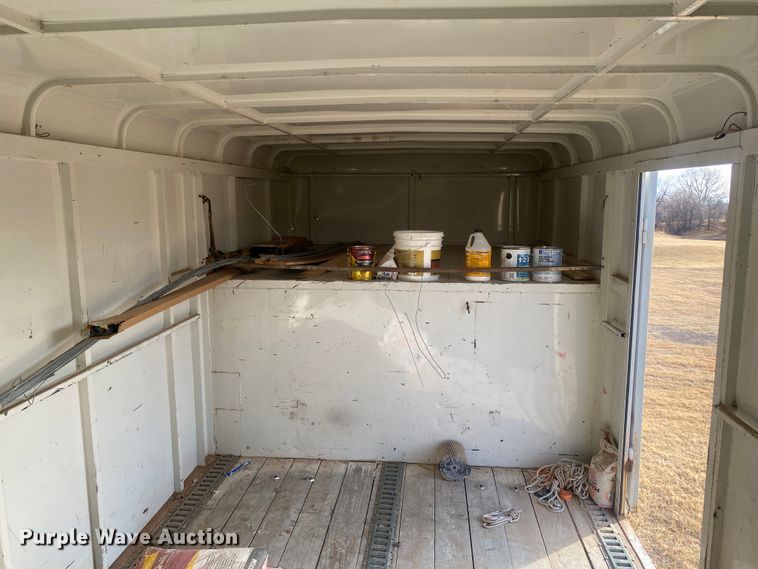 image for item DL1287 2001 W-W 10400-R  enclosed cargo trailer