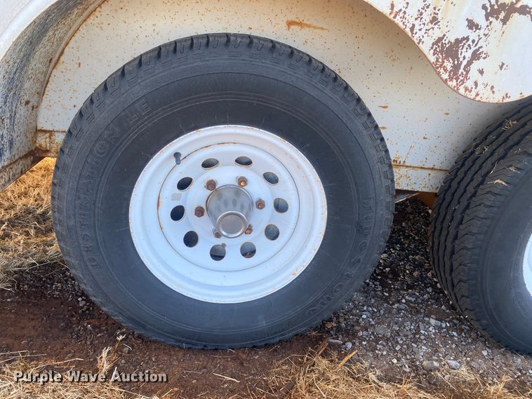 image for item DL1287 2001 W-W 10400-R  enclosed cargo trailer