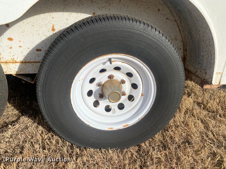 image for item DL1287 2001 W-W 10400-R  enclosed cargo trailer