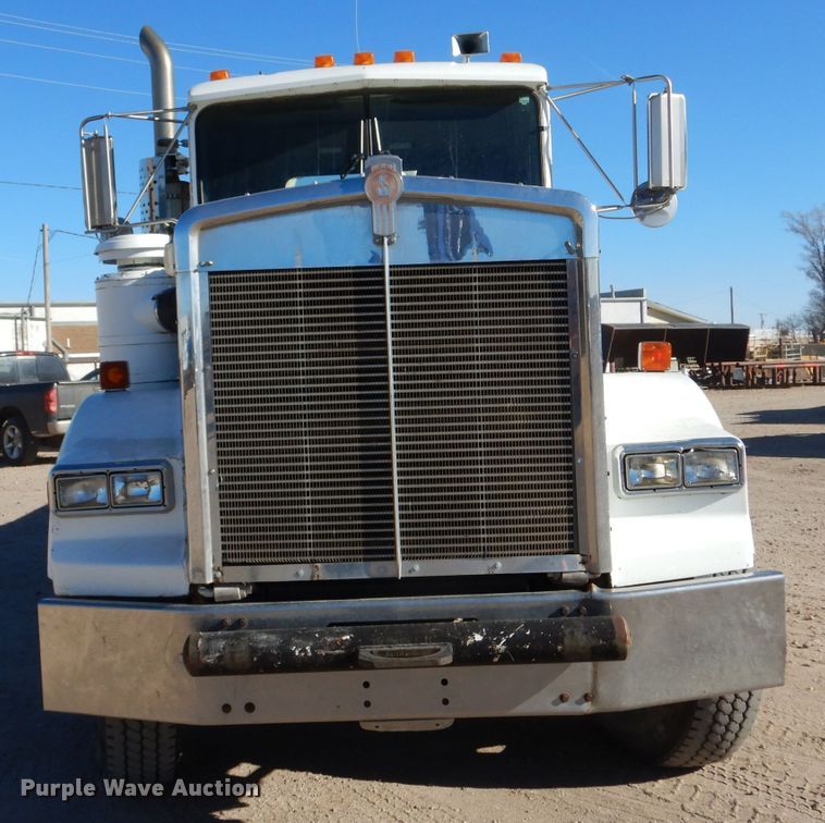 image for item DL3528 1994 Kenworth T800  crane truck